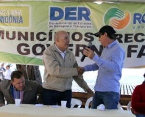 alex-testoni-garante-apoia-reeleicao-de-confucio-moura345x230_2276aicitonp180ls9ojj1vdo1qo9fg510uj1pce1