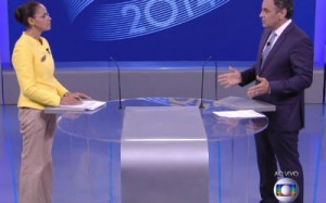 Candidata do PT mostra cenas do último debate do primeiro turno em que Marina questiona Aécio Neves sobre o mensalão tucano e sobre a reeleição