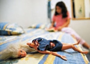 padrasto estupra minina de 10 anos 01