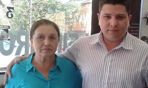 Ini Fidelis deixa o PMDB para apoiar o filho