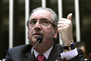 Cunha deverá ter direito a metade do salário de deputado -ou seja, R$ 16.881