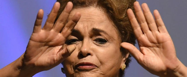 DILMA ROUSSEFF É AFASTADA DA PRESIDÊNCIA DA REPÚBLICA