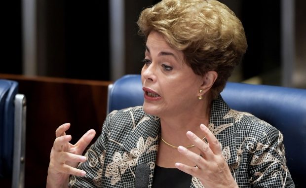Senadores usaram as redes sociais para comentar o discurso da presidente afastada Dilma RousseffSenadores usaram as redes sociais para comentar o discurso da presidente afastada Dilma Rousseff