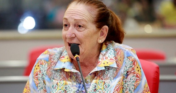 Lúcia Teresa