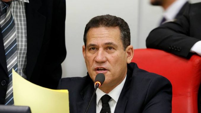 O presidente da ALE acredita que é importante incentivar os produtores, através da compra de implementos