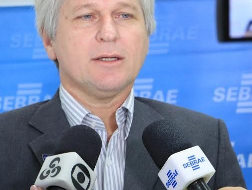 Valdemar Camata Júnior, diretor superintendente do Sebrae em Rondônia fez uma apresentação das potencialidades de Rondônia em seminário realizado pelo jornal Valor Econômico, no auditório da Federação das Indústrias do Estado de São Paulo