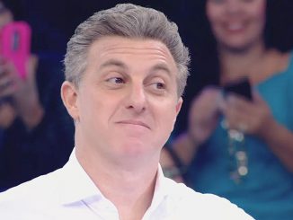 Luciano Huck desiste de candidatura