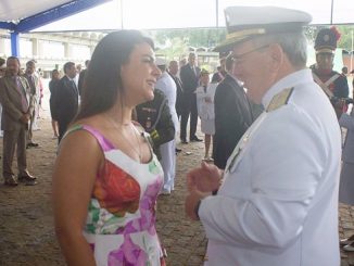 Medalha Mérito Tamandaré é entregue anualmente para personalidades que ajudaram no fortalecimento da instituição. Neste ano, a congressista ajudou a viabilizar projeto de navio hospitalar que atende comunidades ribeirinhas no rio Amazonas