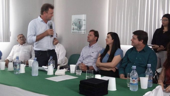 Dois aparelhos de raios-X, digital, um com recursos de emenda do Senador Acir Gurgacz (PDT) para o Hospital Regional de Vilhena.