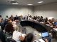 Foto da reunião com o Secretário-Chefe da Casa Civil exposta no site do Sintero, revela que a reunião foi gravada em áudio e vídeo e o sindicato dos professores não coloca nas redes sociais a frase a qual ele atribuiu ter sido dita pelo secretário Emerson Castro.