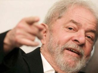 Para especialistas, não há ilegalidade em Lula ser comentarista da Copa do Mundo na TV