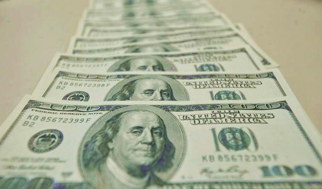 om o forte recuo, o dólar fecha a semana com desvalorização de 1,6% - Marcello Casal Jr./Agência Brasil