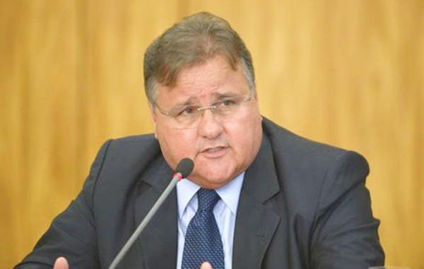 O ex-ministro Geddel Vieira Lima cumpre prisão preventiva desde 8 de setembro, com a descoberta de malas de dinheiro em Salvador (José Cruz/Agência Brasil)