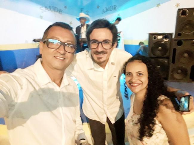 Prefeito Charles Pinheiro, Ivanildo Bispo Maia e a bióloga Gislaine Dias