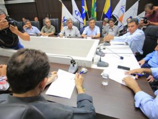 O candidato recebeu estudos econômicos e projetos para o turismo que poderão ser incorporados ao seu plano de governo