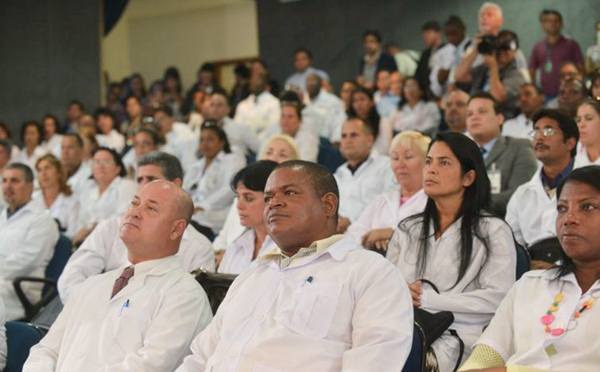 Médicos participantes do programa Mais Médicos recebem orientações do Ministério da Saúde - Arquivo/Agência Brasil
