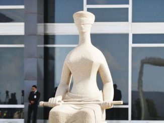 Estátua da Justiça em frente ao Supremo Tribunal Federal - José Cruz/Arquivo Agência Brasil