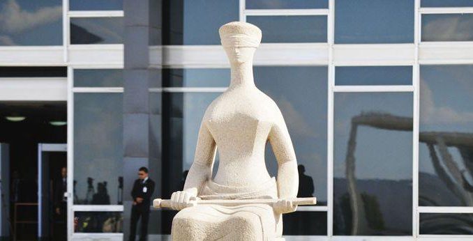 Estátua da Justiça em frente ao Supremo Tribunal Federal - José Cruz/Arquivo Agência Brasil
