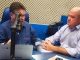O prefeito Marcito Pinto (PDT) durante entrevista à rádio Alvora de Rondônia falando sobre os diversos benefícios que a obra de saneamento básico trará para a cidade.
