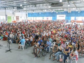 Famílias sorteadas aguardam a conclusão das casas