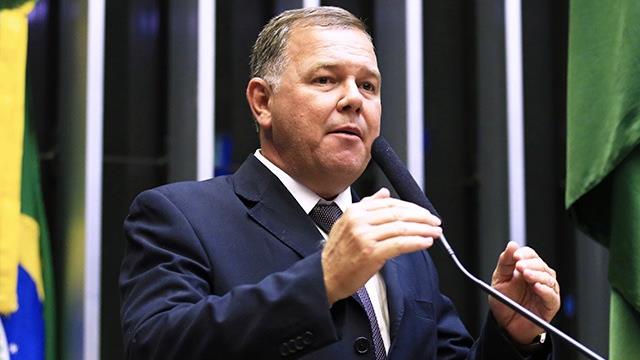 A medida provisória (MP 890/2019) que institui o programa “Médicos pelo Brasil”, em substituição ao "Mais Médicos", foi tema de uma audiência pública em comissão mista parlamentar nesta quarta-feira (28).