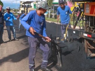 Avenida Monte Castelo recebe recapeamento