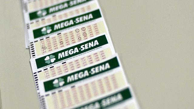 Mega-Sena acumula e deve pagar R$ 105 milhões
