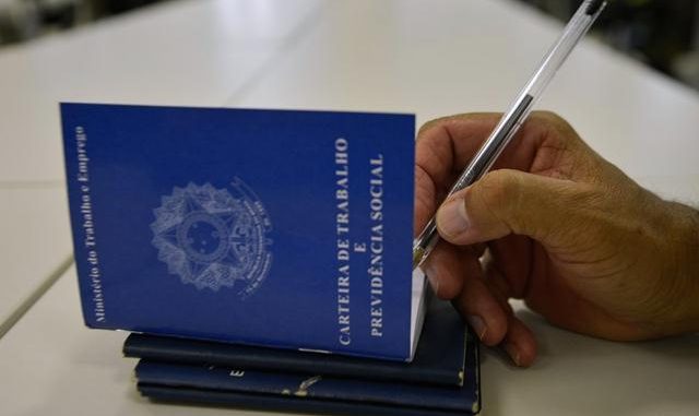 Política MP permite suspensão do contrato de trabalho por até quatro meses