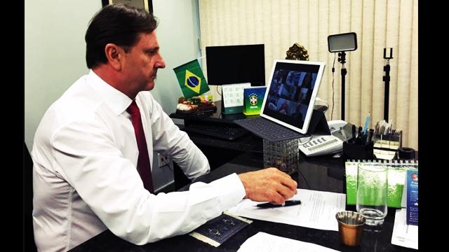 Justiça suspende pagamento de empréstimos dos aposentados
