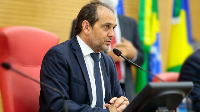 Presidente da Assembleia Legislativa defende reabertura do comércio e testes massivos na população para definir quarentena social