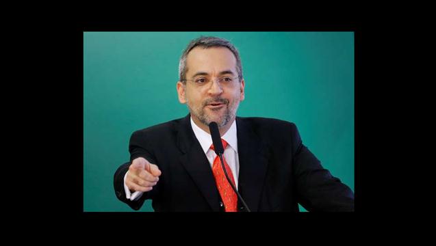 Ministros pediram prisão de membros do STF e governadores