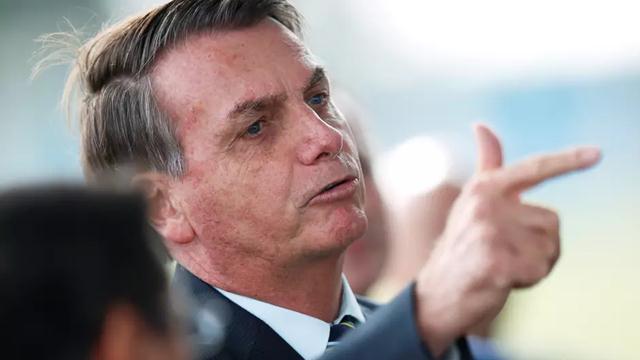MPF defende divulgação dos testes da covid-19 de Bolsonaro