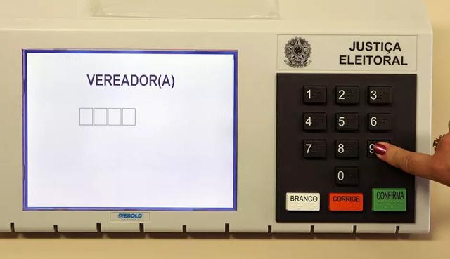 Brasileiros vão escolher vereadores nas eleições 2020; saiba o que faz e quanto ganha um vereador