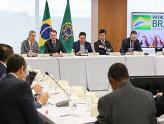 Celso de Mello libera vídeo da reunião citada por Moro como prova de intervenção de Bolsonaro na PF
