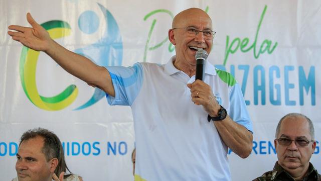 Confúcio concorre ao prêmio Congresso em Foco
