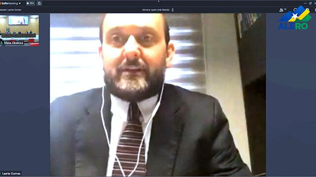 Presidente da Assembleia anuncia pauta trancada até Governo rever portaria fechando o comércio no interior