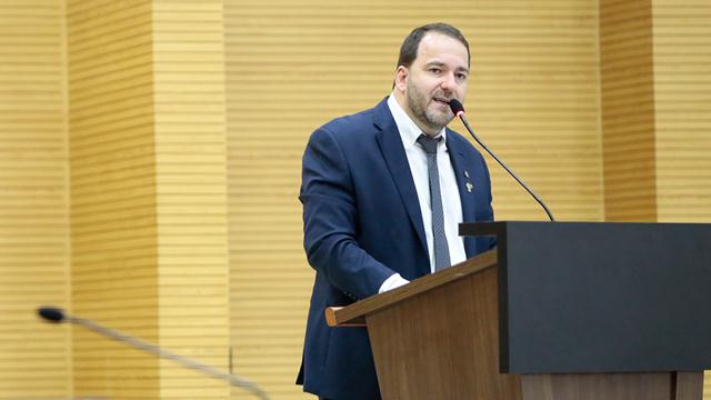 Empossado Alex Redano presidente da Assembleia Legislativa