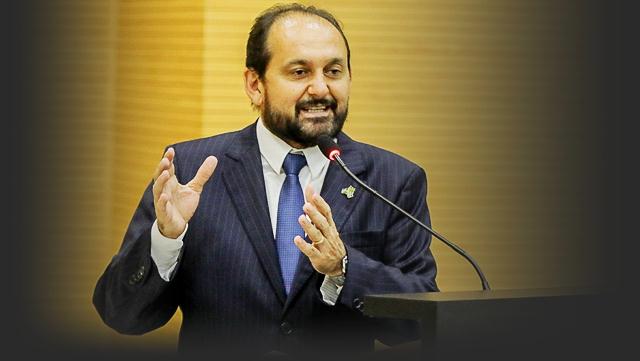Laerte Gomes denuncia Cartel de Laticínios