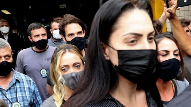 Caso Henry: Monique recebe alta