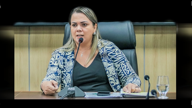 Claudia de Jesus quer saber o porquê da Saúde do Estado sem exames de tomografia e ressonância