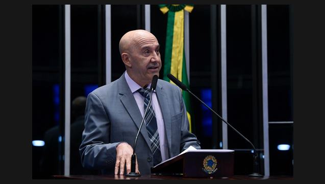 Confúcio pede mais investimentos na educação profissionalizante e hospital universitário em Rondônia