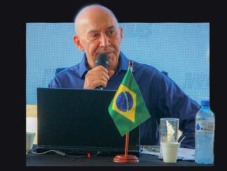 O senador Confúcio Moura é eleito segundo vice-presidente