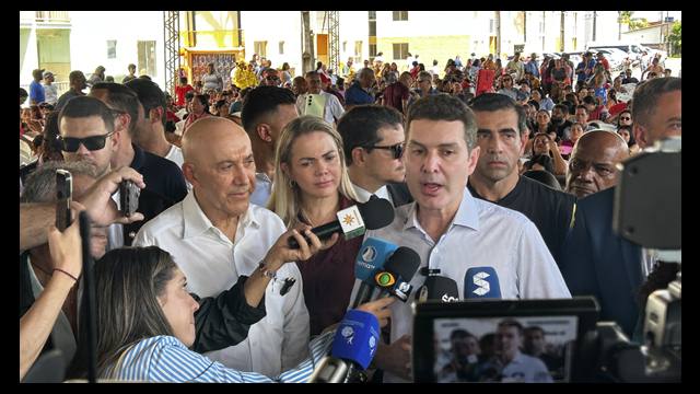 Cláudia de Jesus destaca moradias entregues pelo governo Lula em Porto Velho