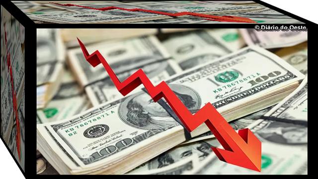 Dólar cai para R$ 5,42 e fecha no menor valor desde 19 de agosto