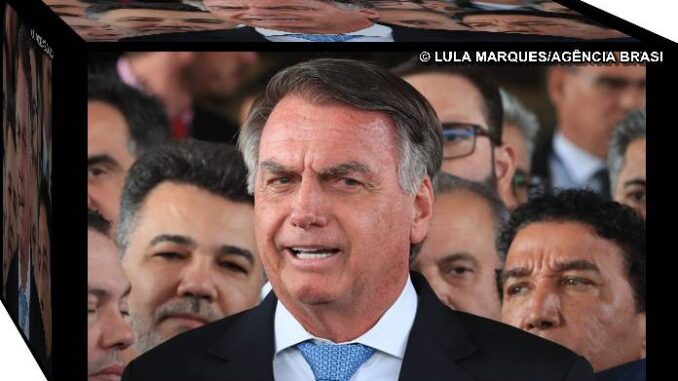 Moraes dá 24 horas para Bolsonaro explicar uso de redes sociais